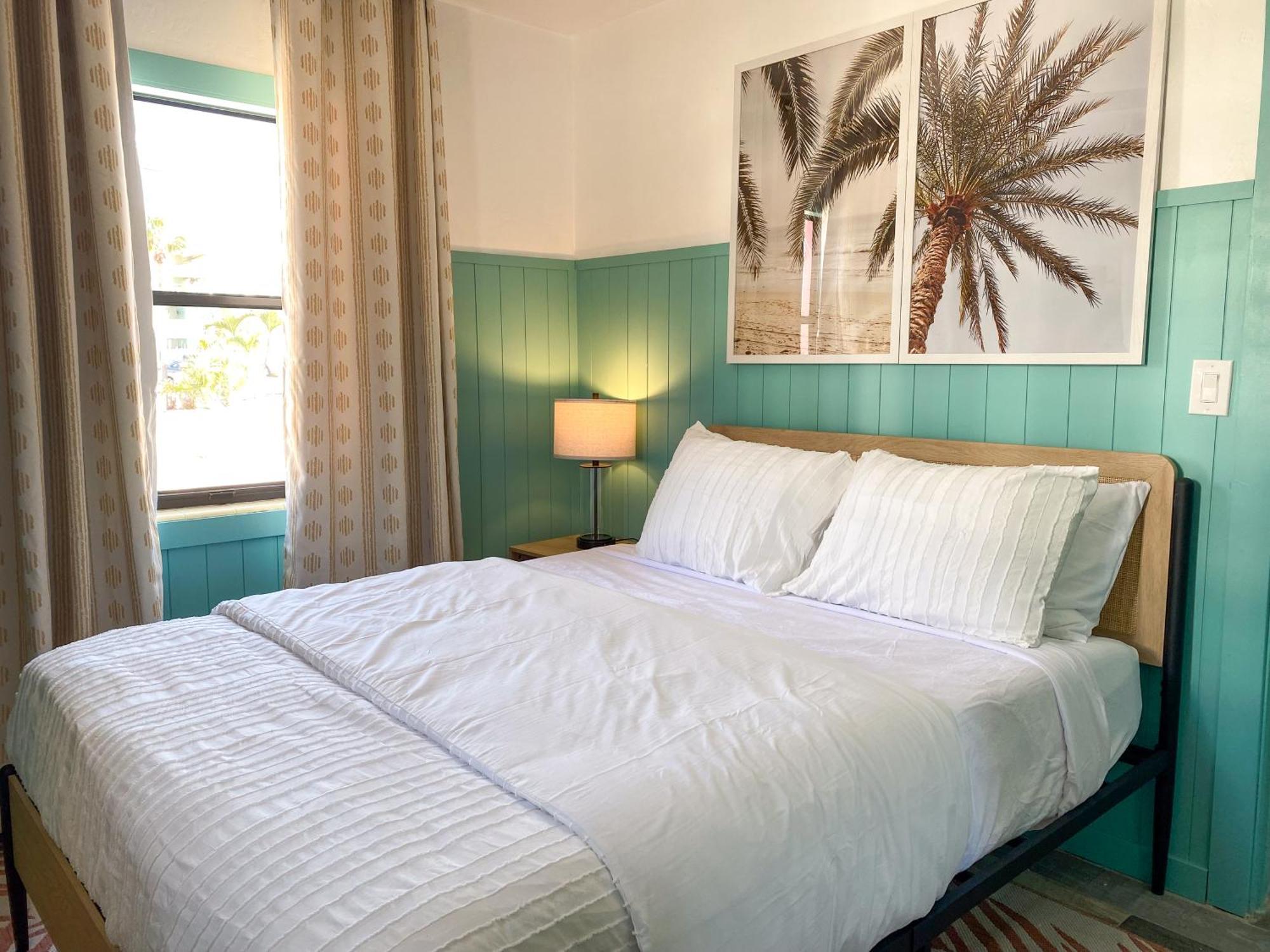 Oasis Palms Resort St. Pete Beach Eksteriør bilde