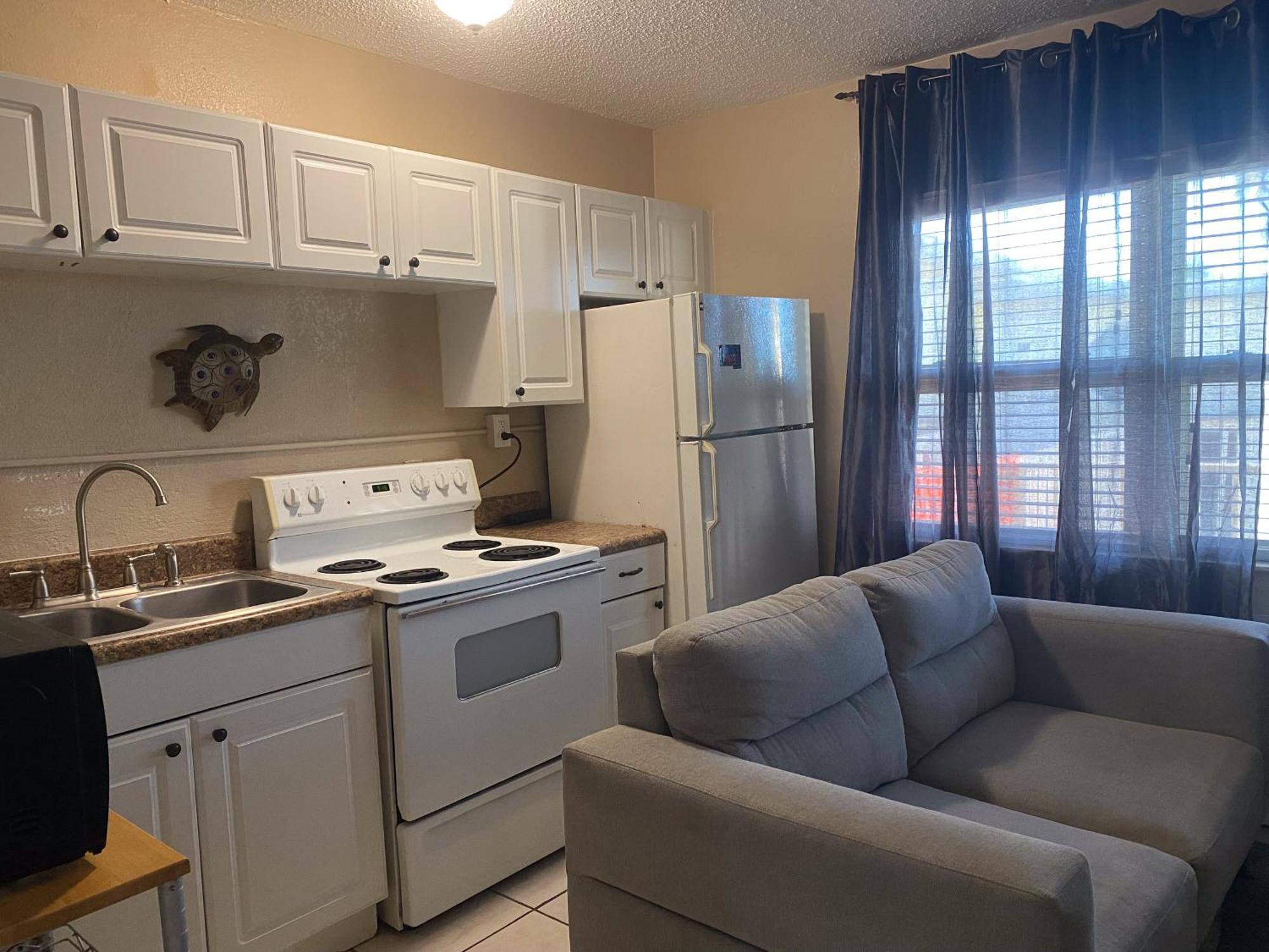 Oasis Palms Resort St. Pete Beach Eksteriør bilde