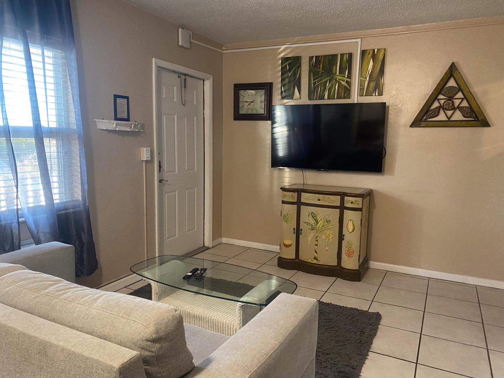 Oasis Palms Resort St. Pete Beach Eksteriør bilde